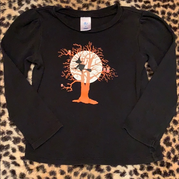 2 2T outfits Minnie Mouse/Halloween - Picture 2 of 6